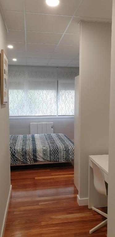 Pension Guggenheim Riverview Hbi01297 ビルバオ 部屋 写真