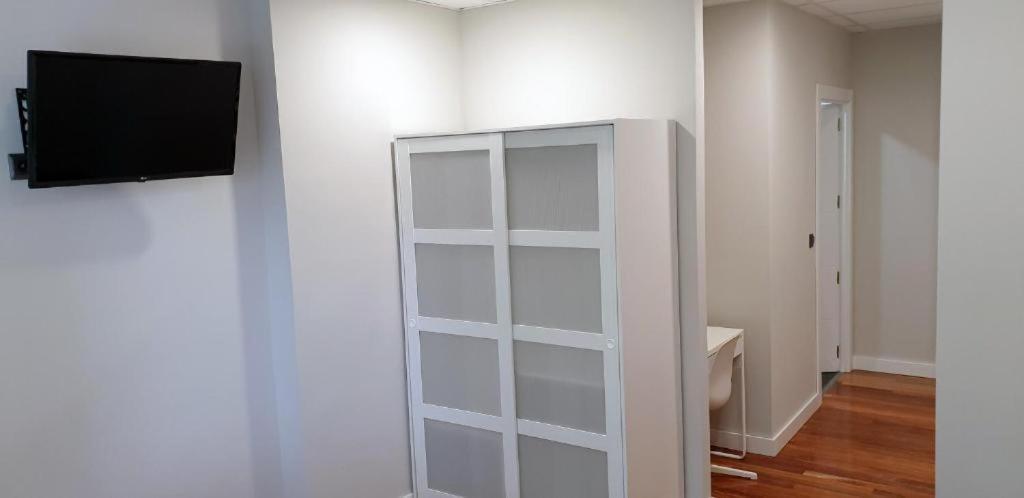 Pension Guggenheim Riverview Hbi01297 ビルバオ 部屋 写真
